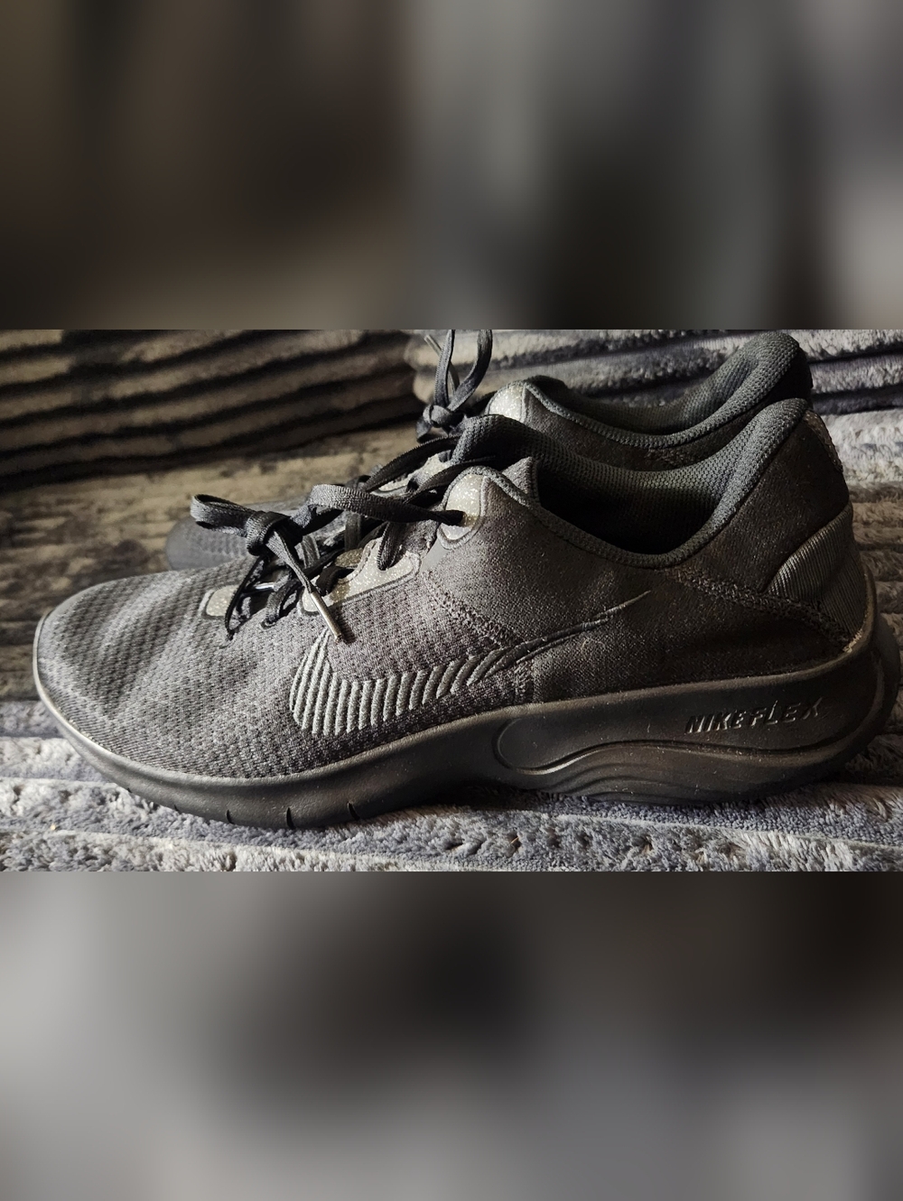 Mens Nike Flex Experience Run 12 (Mens Size 11) NWOB